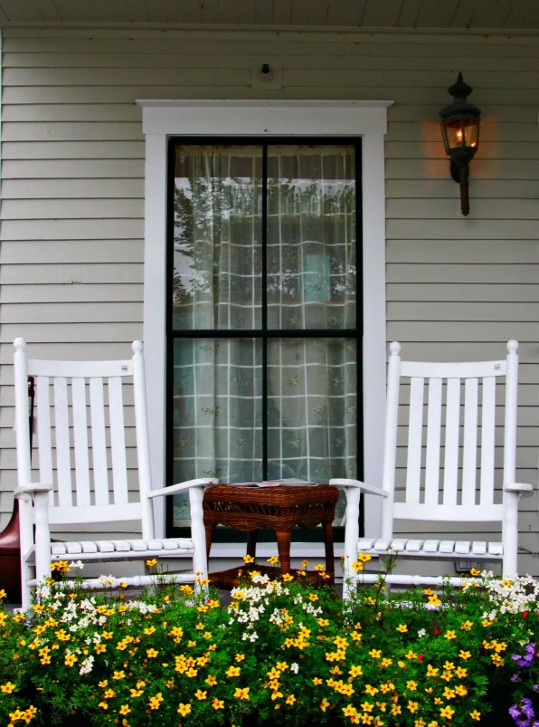 Benefits of Breezesta Poly Adirondack Chairs