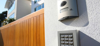 Get the Right Type of Security System in Chicago