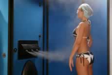 Four Things to Know About Sunless Tanning Sprays in Green Bay, WI