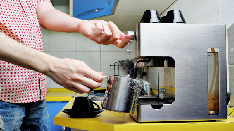 Man and Machines Set Espresso Makers in New York City Apart