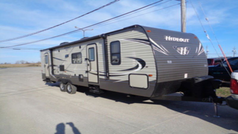 Visit an RV Dealership in Des Moines IA For Your Next Motorhome or Trailer