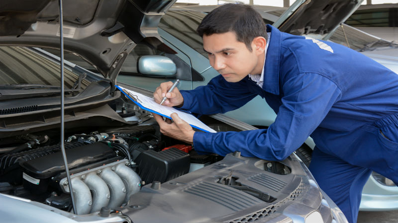 How The Team at the Car Paint Shop in Richmond, VA Can Help a Customer Make Decisions