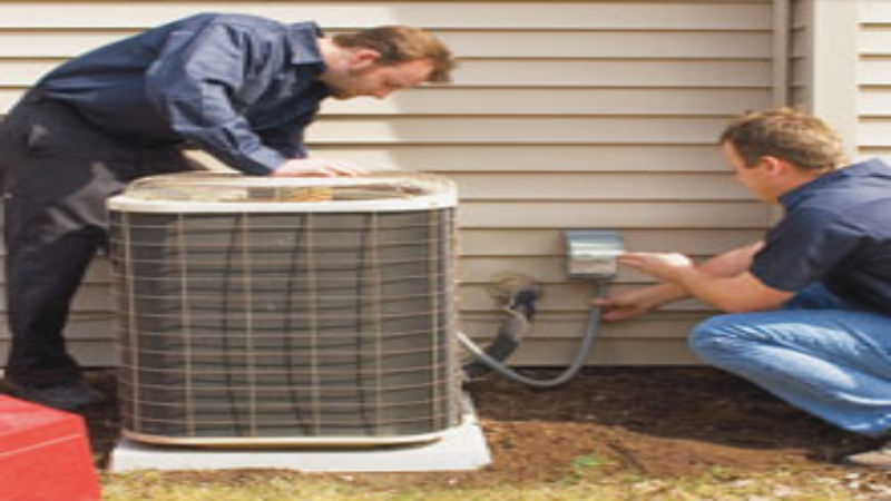 For Air Conditioner Installation Greeley CO Residents Must Decide Between Central Air and Window Models