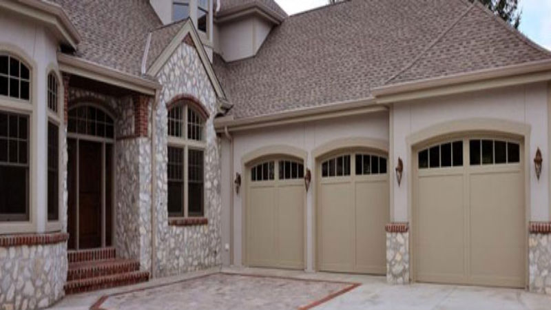 Consider Professional Garage Door Repair in Frankfort for Your Home