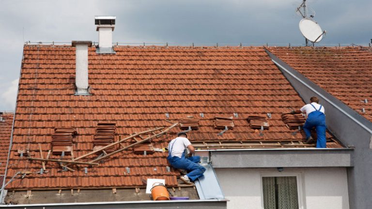 What Should Homeowners Ask the Roofing Companies in Tacoma WA?